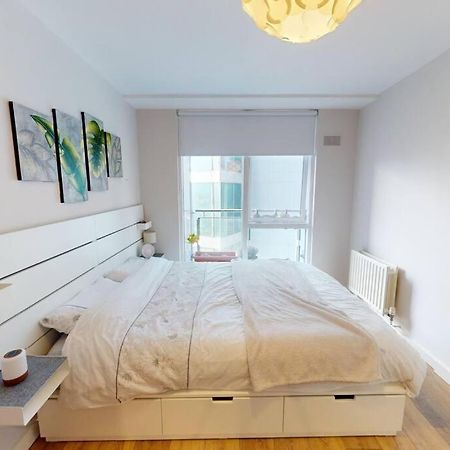 Centrally Located, Comfy 2-Bed 2-Bath Apt Dublín Exterior foto